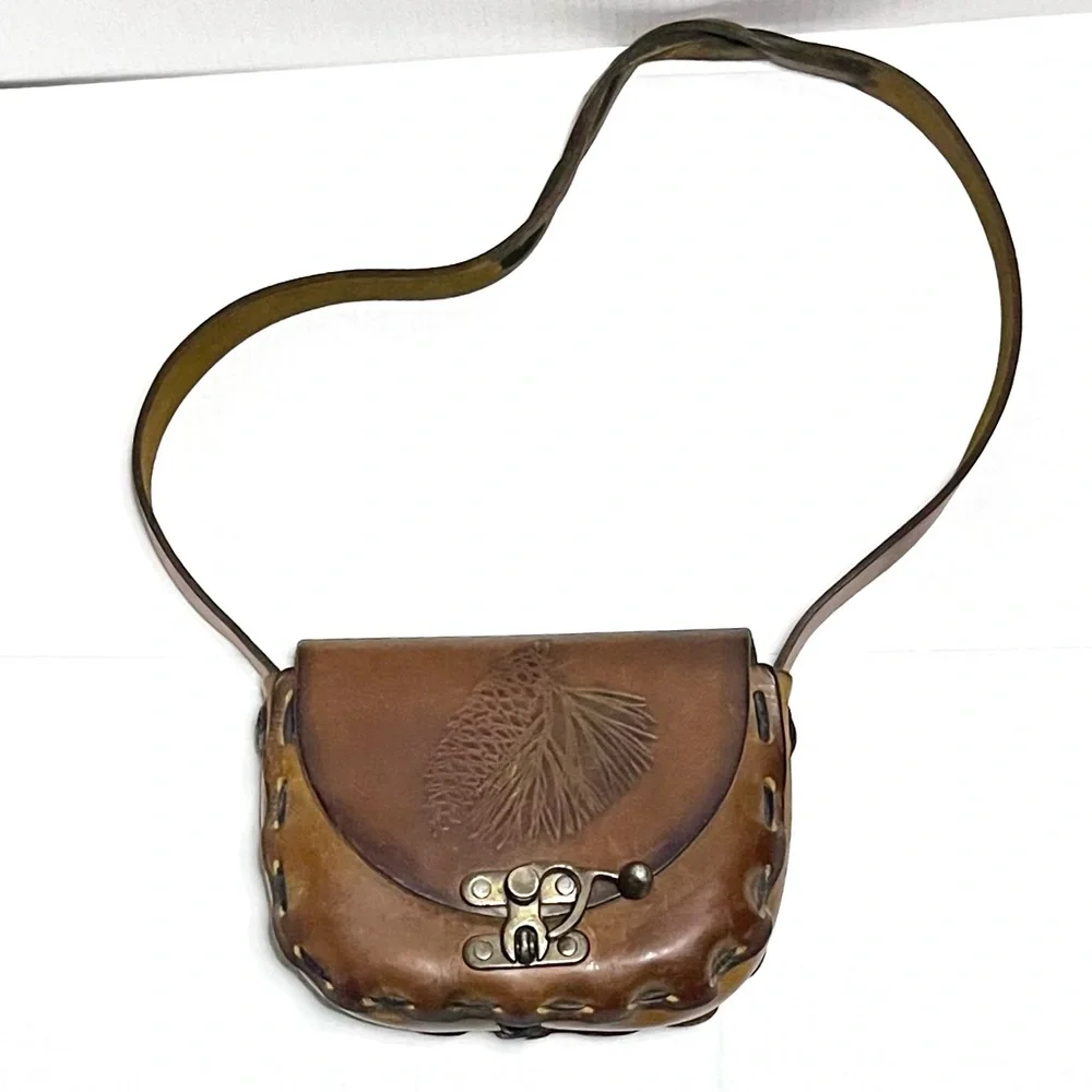 Vintage Tooled Leather Structured Crossbody Bag - Picture 8 of 15
